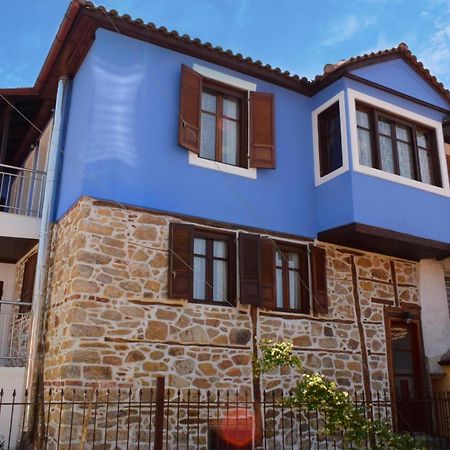 Vila Renovated Old Manor House With Yard Arnaía Exteriér fotografie