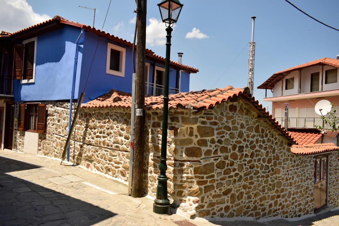 Vila Renovated Old Manor House With Yard Arnaía Exteriér fotografie